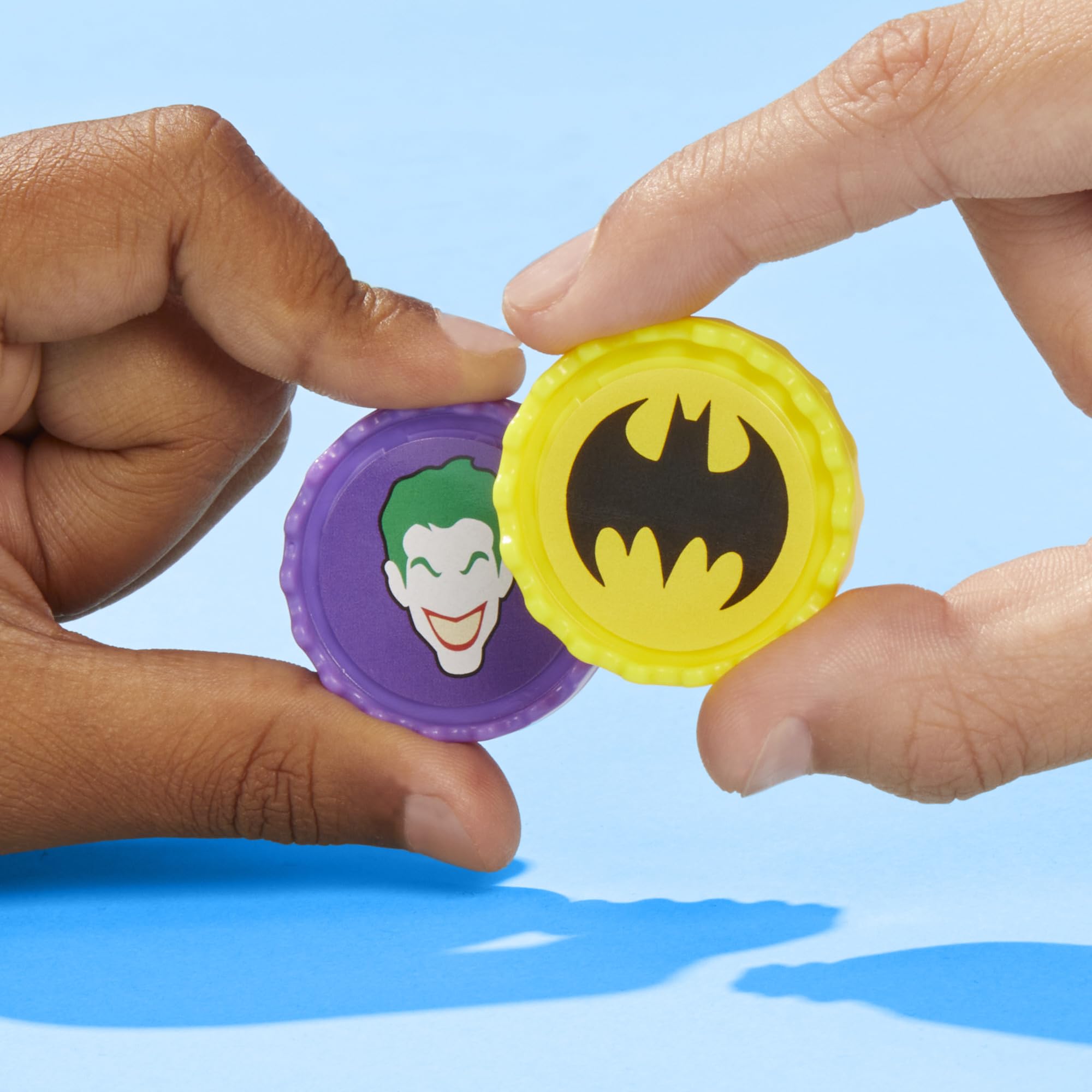 Connect 4 Batman Game | Batman-Themed 4 in a Row Game | Ages 6 and Up| for 2 Players | Strategy Board Games for Kids and Families (Amazon Exclusive) - Image 3