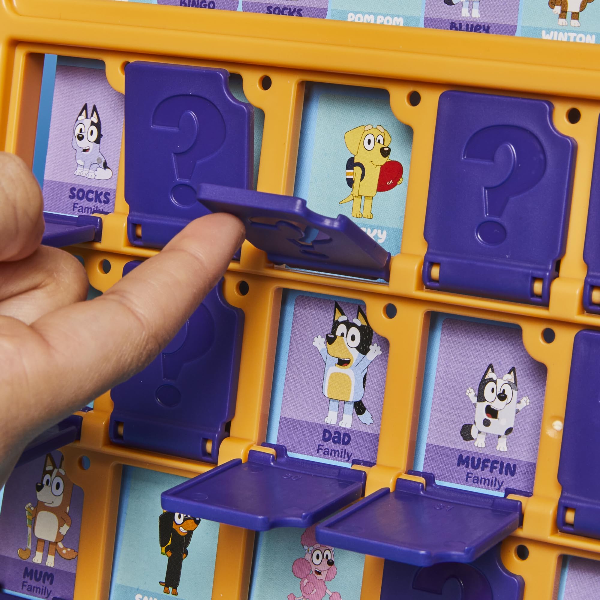 Hasbro Gaming Guess Who? Bluey Edition Game | Bluey Characters and Objects | Fun Kids Board Games for Families | 2 Players | 15 Mins. | Travel Friendly | Ages 6+ - Image 7