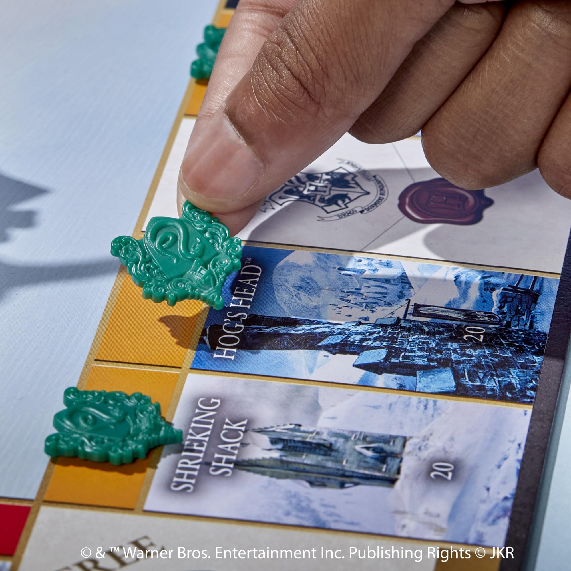 Hasbro Gaming Monopoly Harry Potter Edition Board Game | A Magical Adventure at Hogwarts | Ages 8 and Up | 2 to 6 Players | Family Games | Gifts for Kids and Adults - Image 9