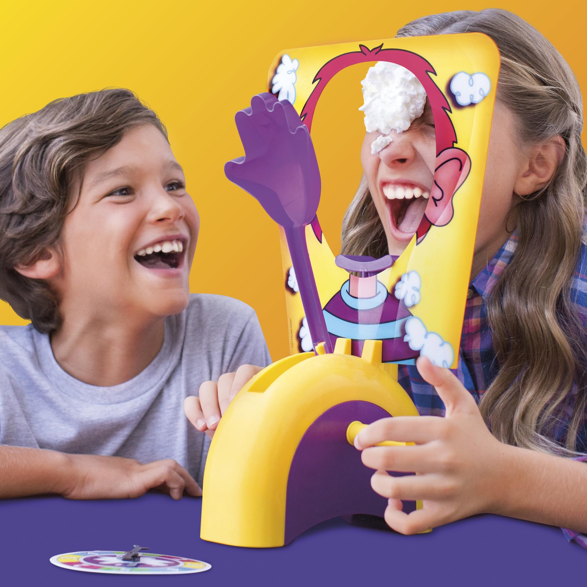 Hasbro Gaming Pie Face Game | Whipped Cream Family Board Game for Kids | Ages 5 and Up | for 2 or More Players | Funny Preschool Games | Kids Gifts - Image 3