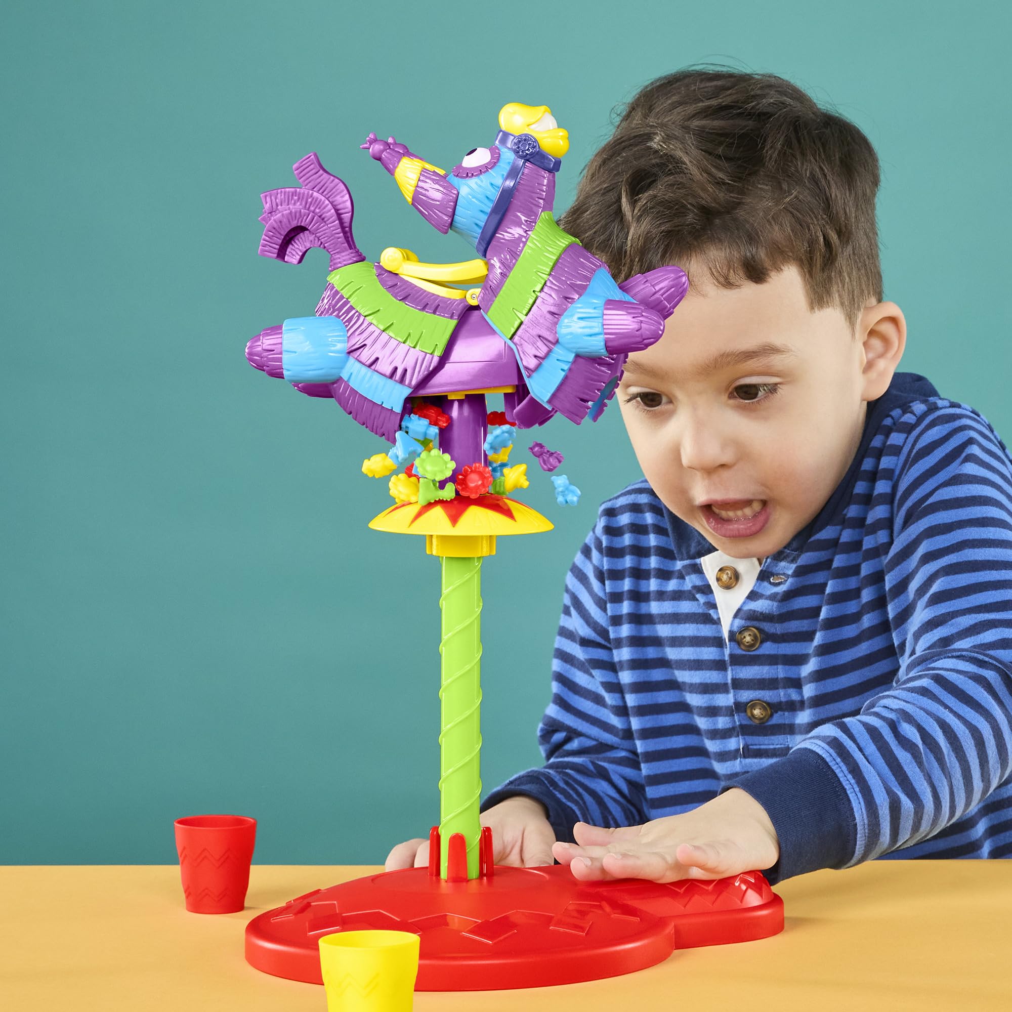Pop! Pop! Pinata Game | Replayable Pinata Game with 30+ Prizes | Ages 4 and Up | 2 to 4 Players | 10 Mins. | Fun Board Games for Kids and Preschoolers (Amazon Exclusive) - Image 8